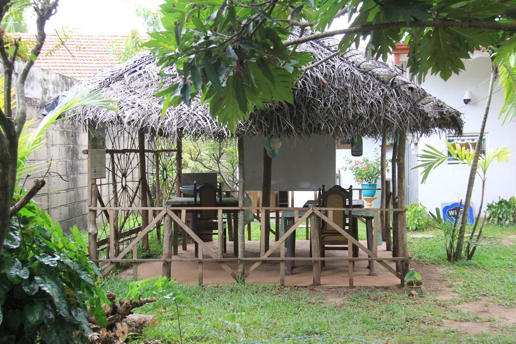 Sylvester Villa Hostel Negombo Zewnętrze zdjęcie