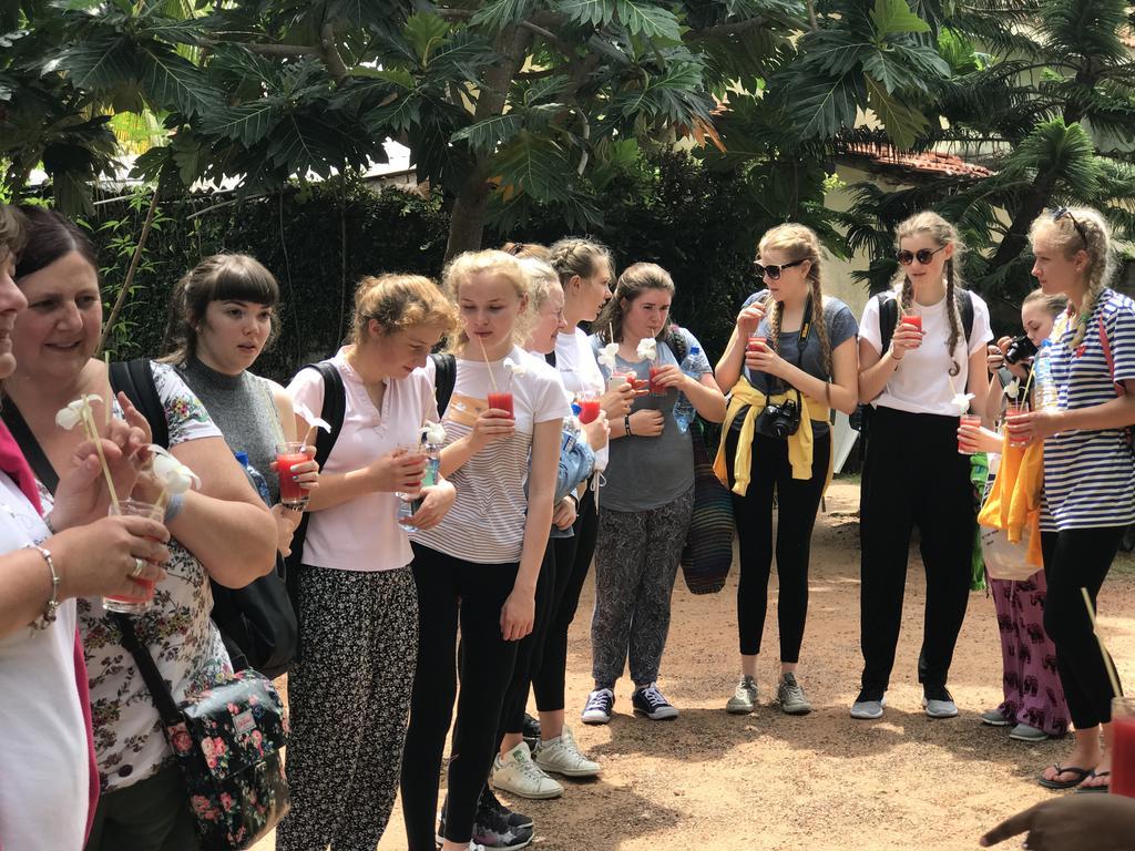 Sylvester Villa Hostel Negombo Zewnętrze zdjęcie